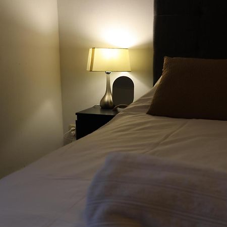 Room Stella Suite Тилбург Екстериор снимка