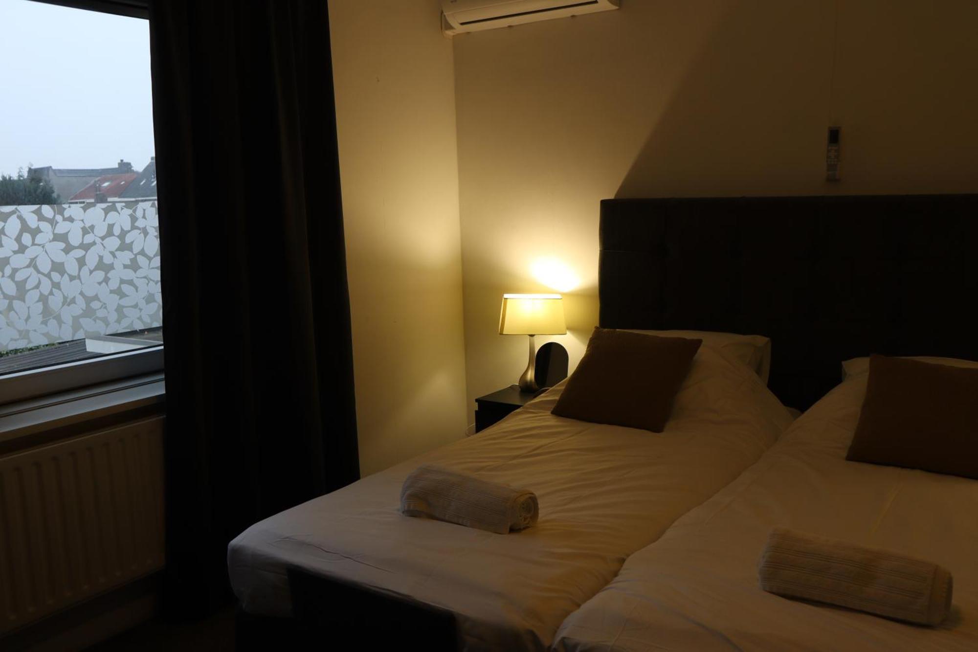 Room Stella Suite Тилбург Екстериор снимка
